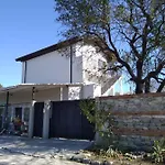 Savovi * Βάρνα